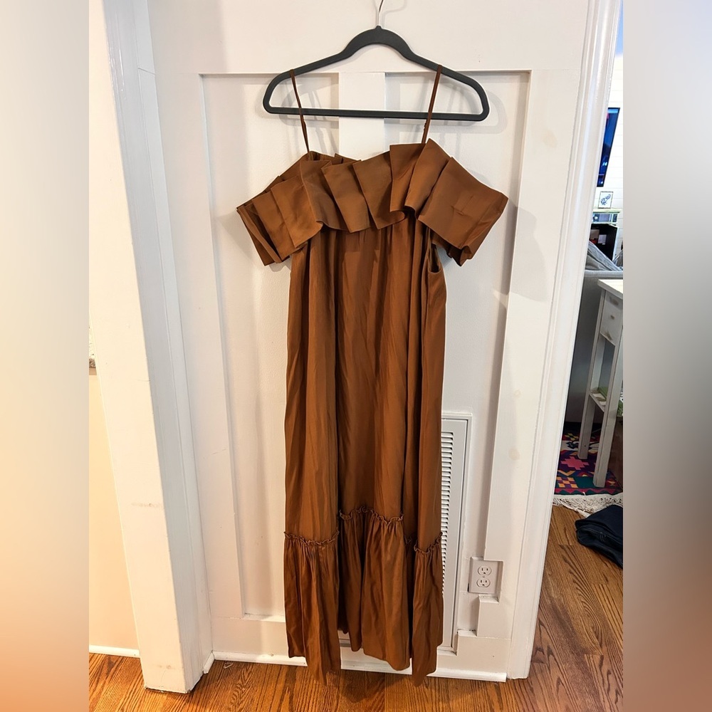 Mare Mare Off-The-Shoulder Structured Pleated Top… - image 5